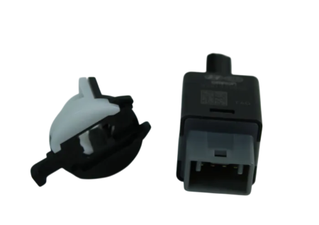 Датчик стоп-сигнала "AMD" SEN655 HYUNDAI/KIA