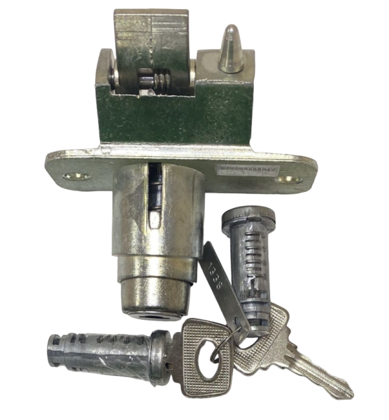 Личинки с замком багажника 2108