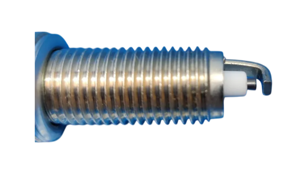 Свеча зажигания "ZEKKERT" Kia Rio III IV 11- Ceed I-III 06- Hyundai Solaris IV 10- Elantr ZK1026