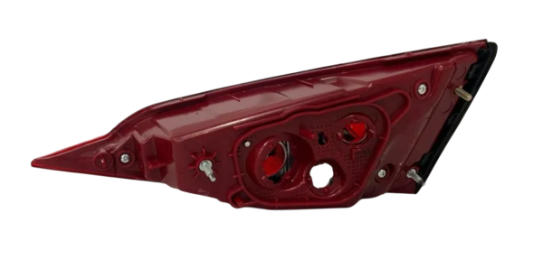 Фонарь задний "SAT" в крышку багажника HYUNDAI SOLARIS 17- ST-221-13S7L