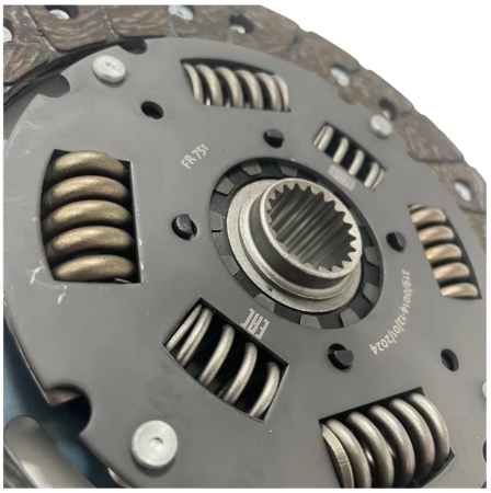 Сцепление в сборе (кмпл. без муфты) для ам Opel Astra J (09-) 1.6i (FR 2112)