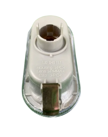 Повторитель в крыло Volkswagen Polo sedan 5 (2010-2020)